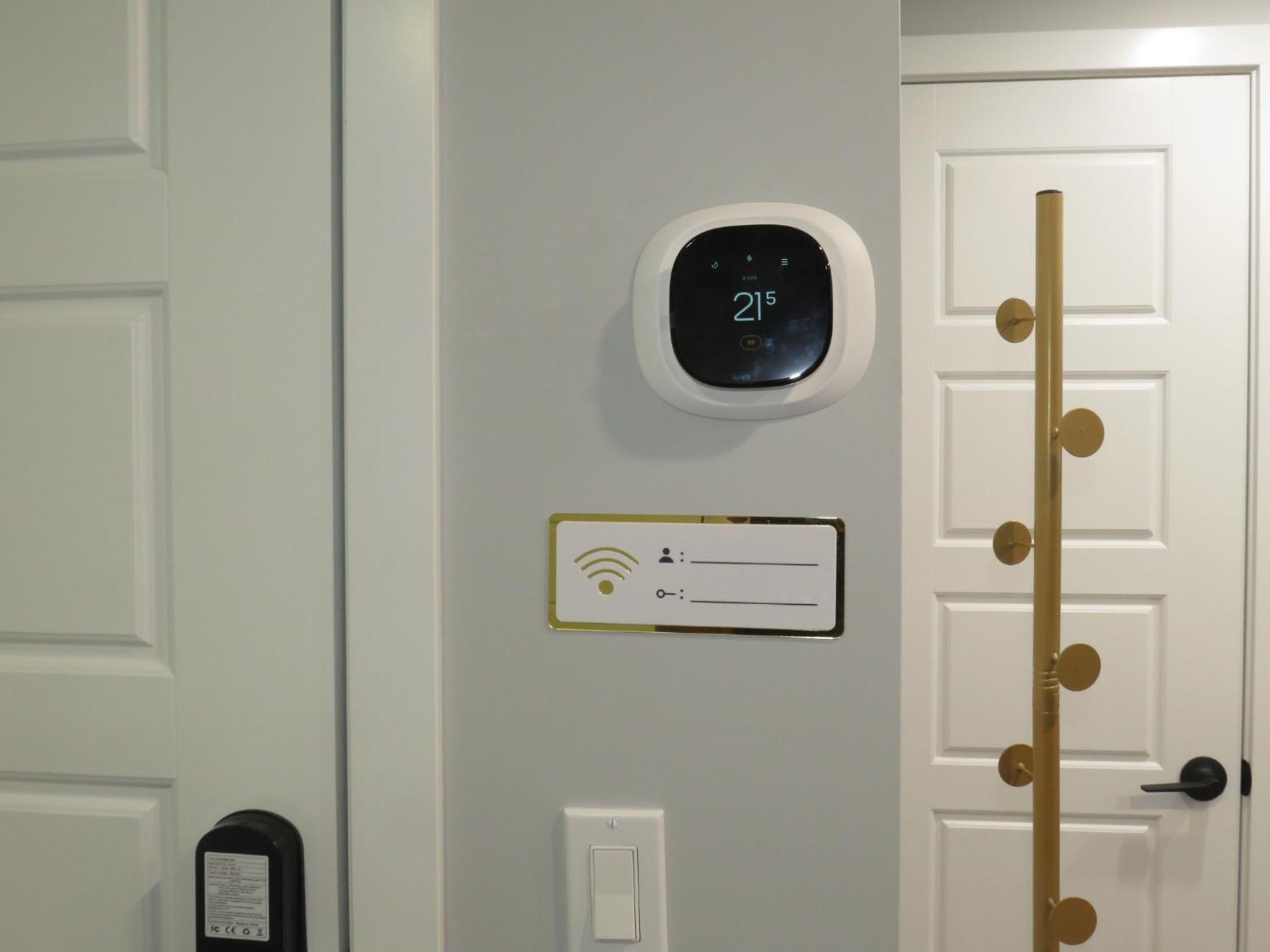 Meriweather - Calgary Breathtaking 1-Bedroom Apartment Εξωτερικό φωτογραφία