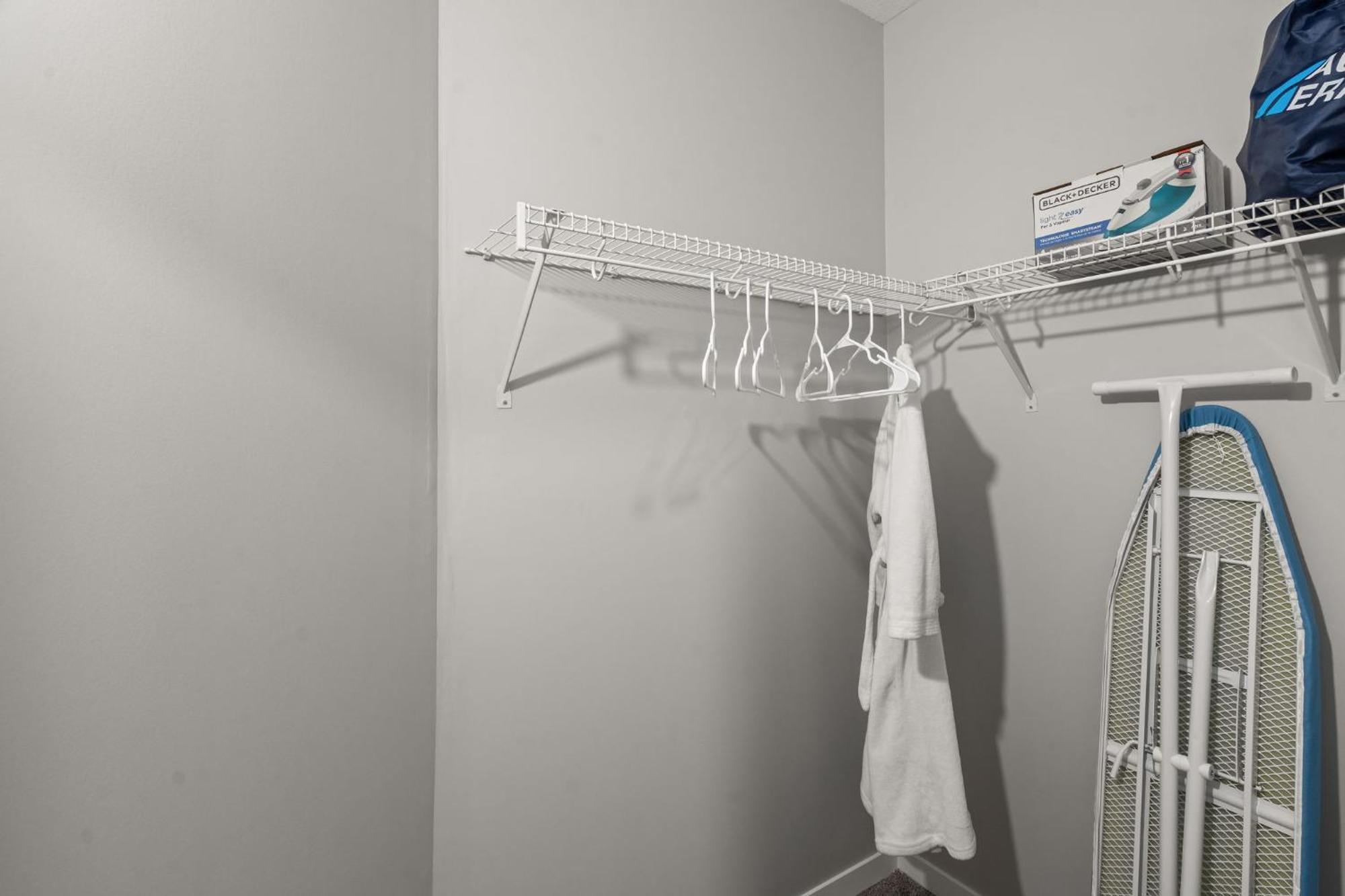 Meriweather - Calgary Breathtaking 1-Bedroom Apartment Εξωτερικό φωτογραφία